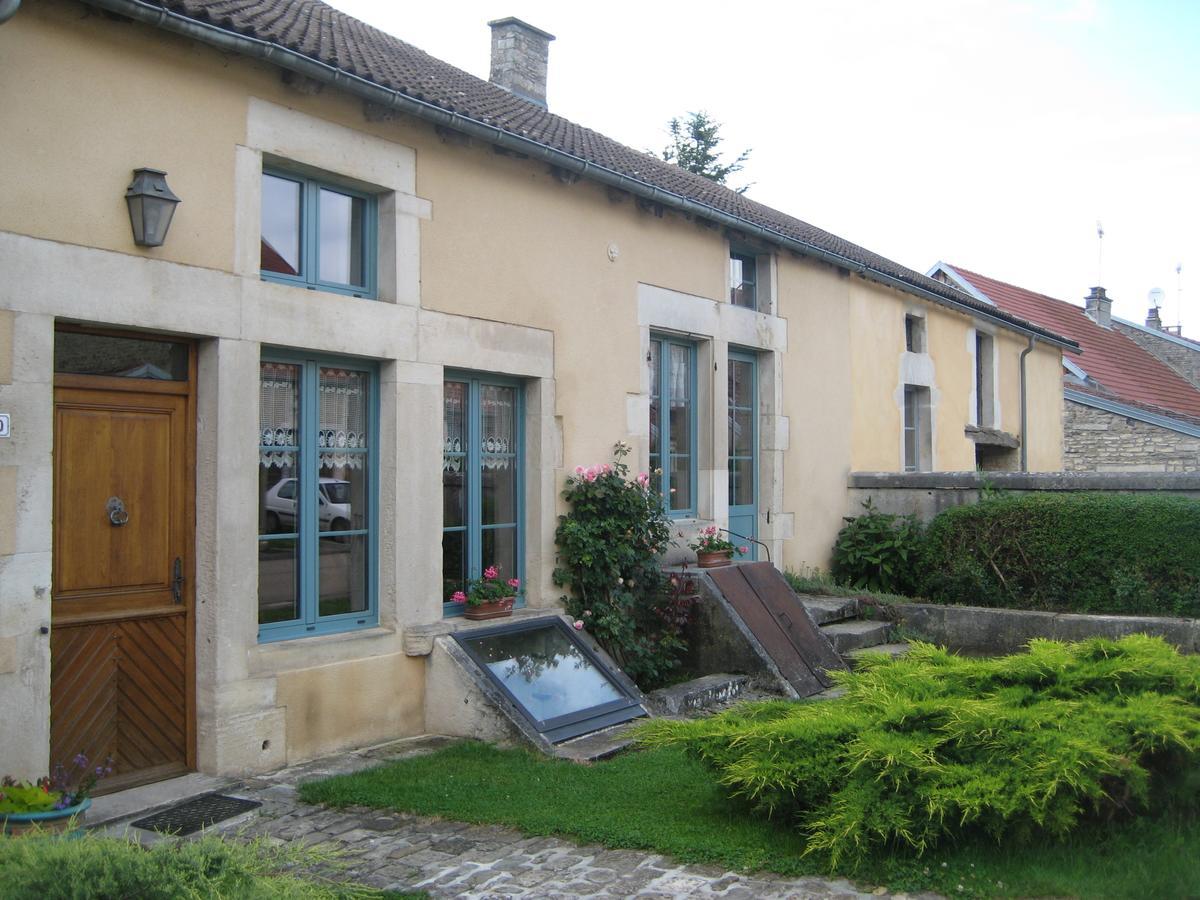 Bed and Breakfast Les Ombelles Clinchamp Экстерьер фото